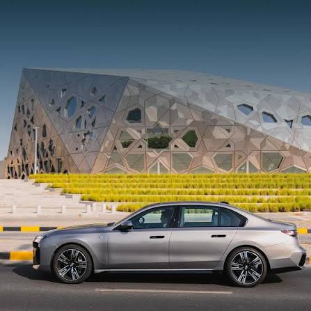 Why Rent a Car in Kuwait with Autours?